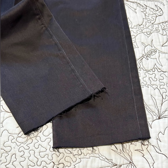 AG THE STILT Cigarette Leg Black Jean with Fringe Edge. Sz 28 - Picture 3 of 15